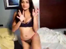 देसी नानी का सेक्सी वीडियो MP4 में चोदा चोदी