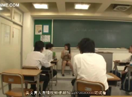 सींग का छात्र अपना खुद का सेक्स वीडियो बनाना है क्योंकि धोखा उसकी फोर्टे है